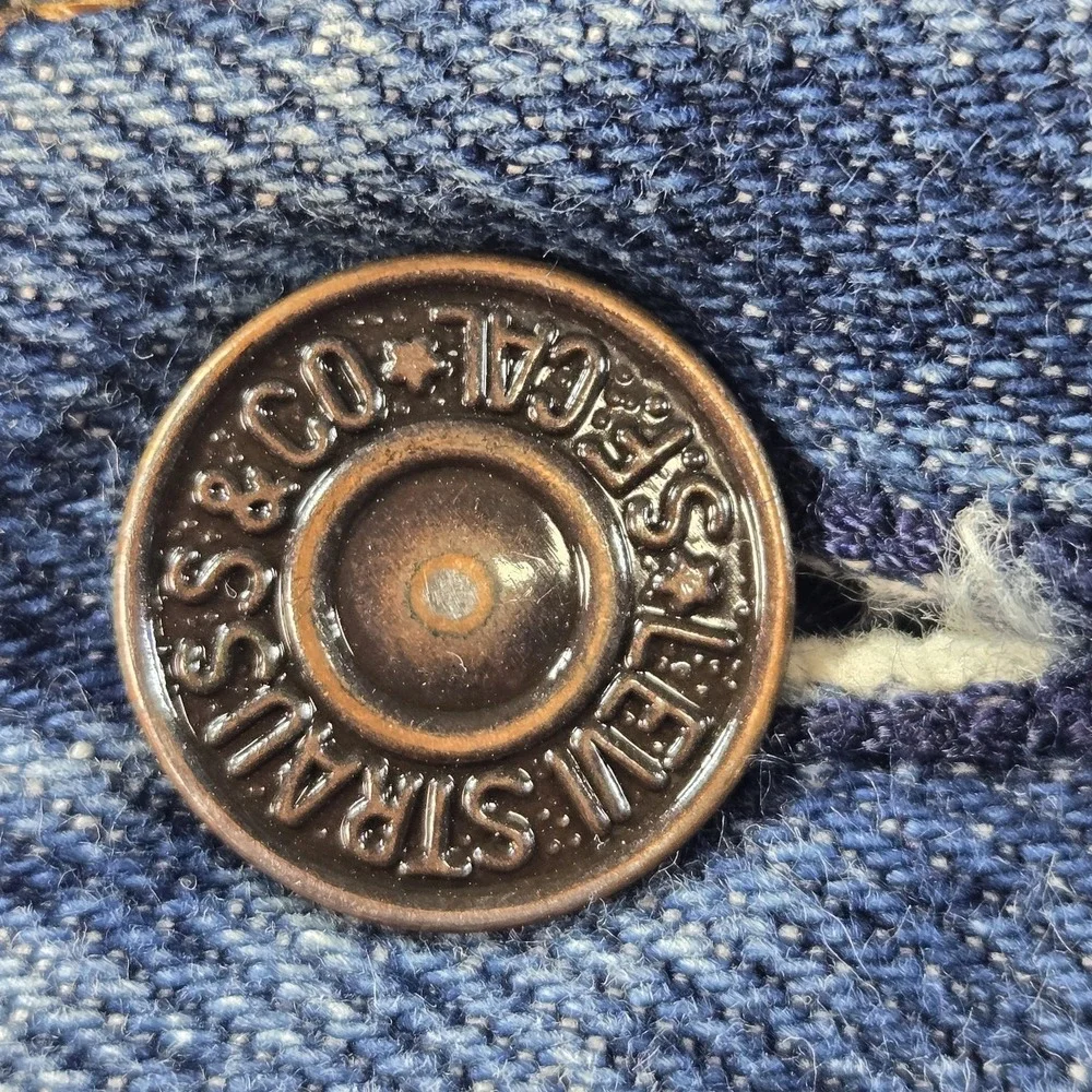 Levis Jeans Mens 24x30 Blue Straight‎ Regular Vintage Made In USA Medium Wash